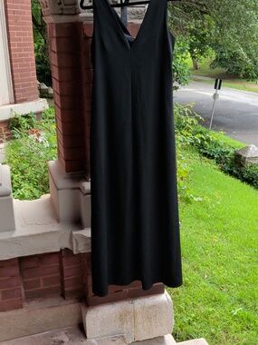 Worn Once Co. V-neck Aline Dress With Pockets